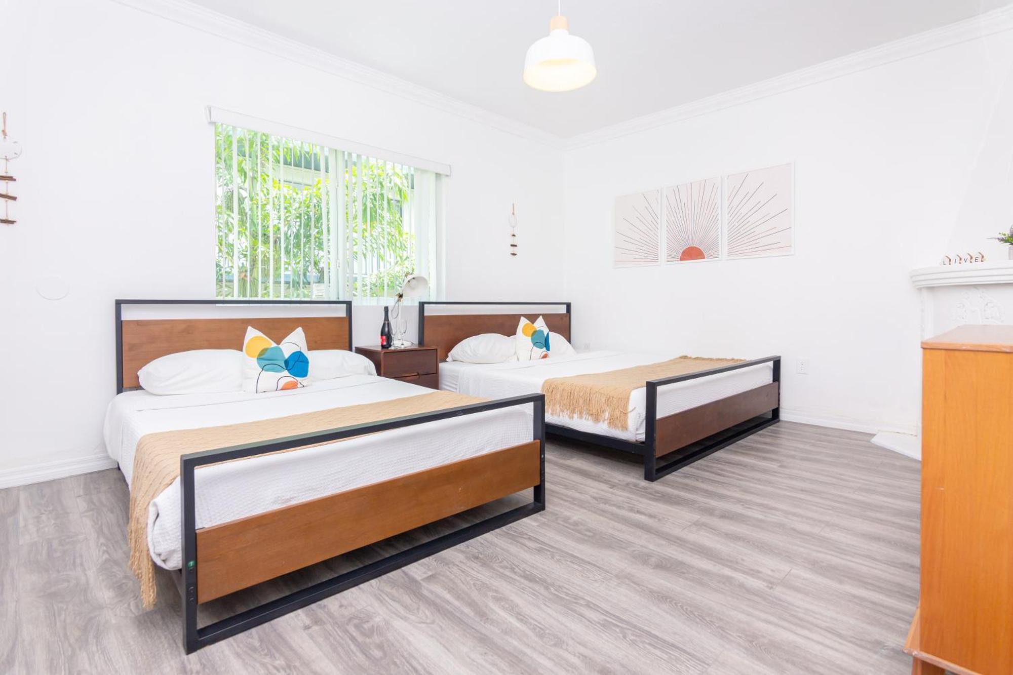 West Deco Aparthotel Miami Beach Room photo