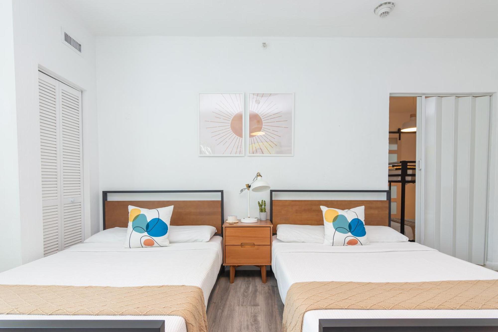 West Deco Aparthotel Miami Beach Exterior photo