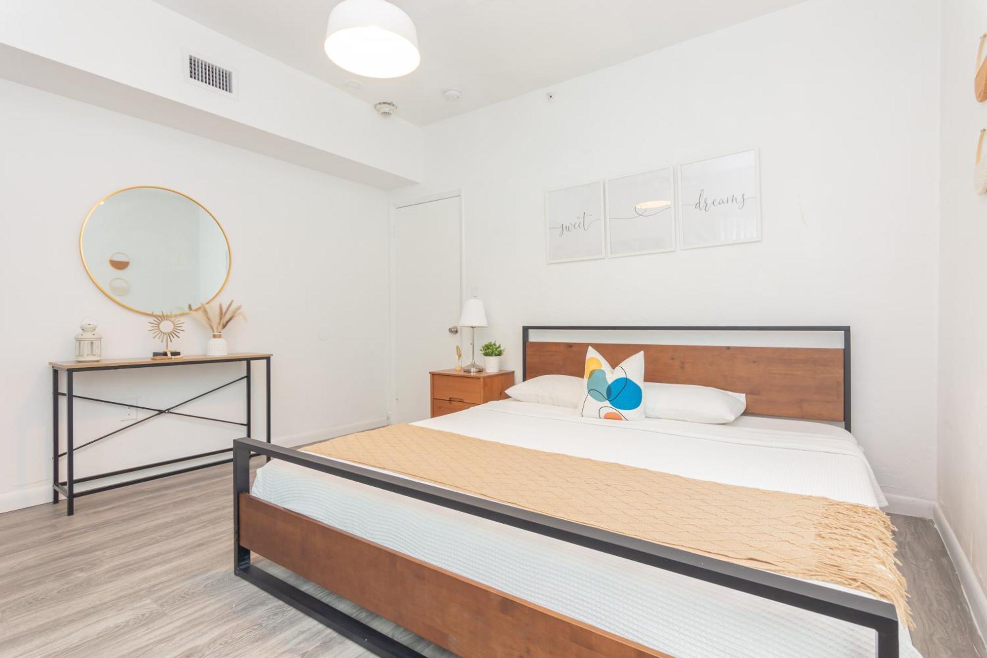 West Deco Aparthotel Miami Beach Exterior photo